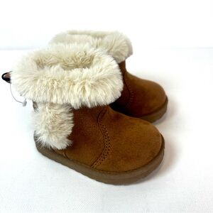 NWOT • Wonder Nation Brown Faux Fur & Faux Suede Baby Girl Boots • Size 2 • ❄️☃️